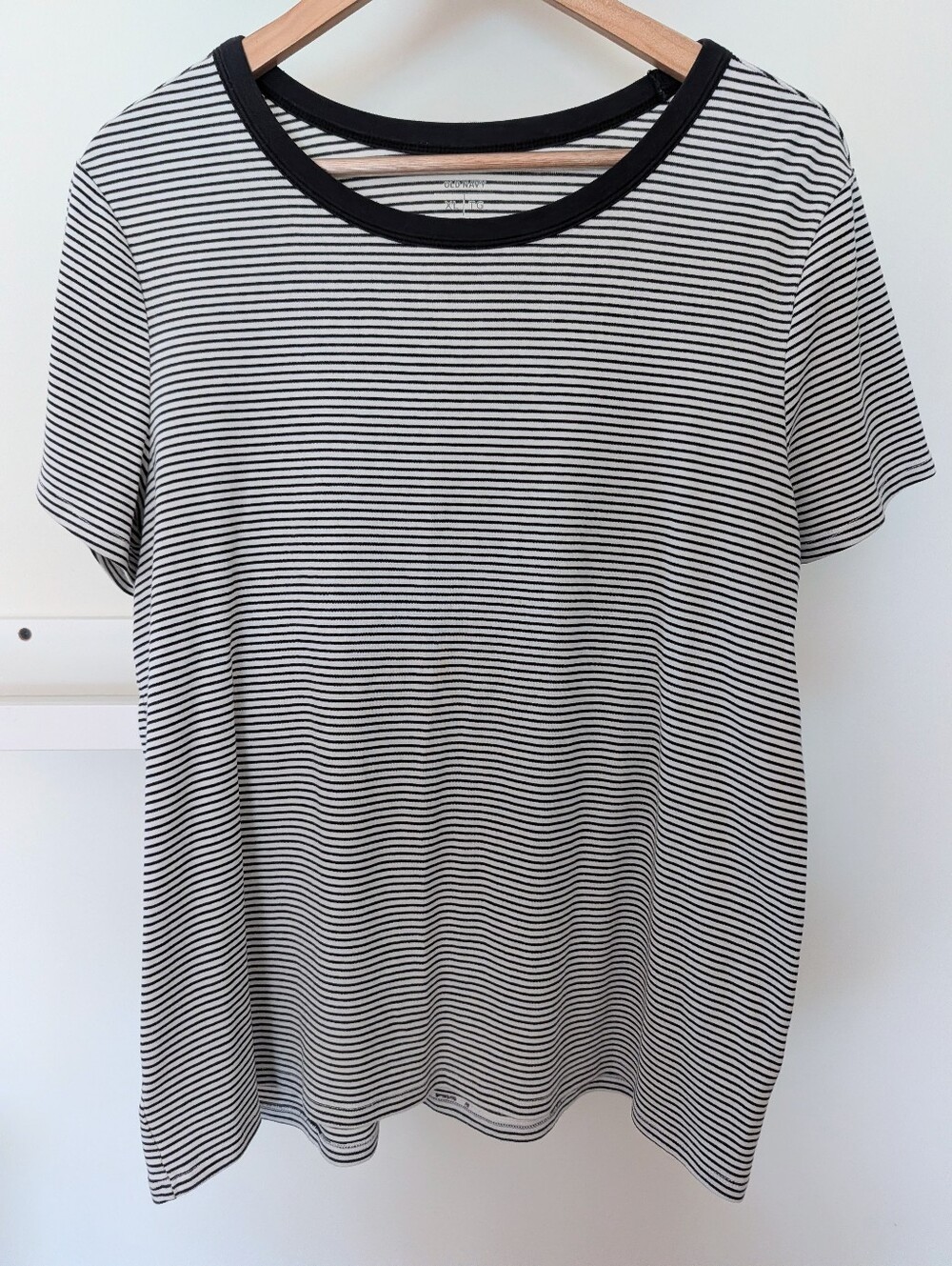 Old Navy Luxe T-Shirt Black White Striped Women's XL Soft Stretch Cotton Blend